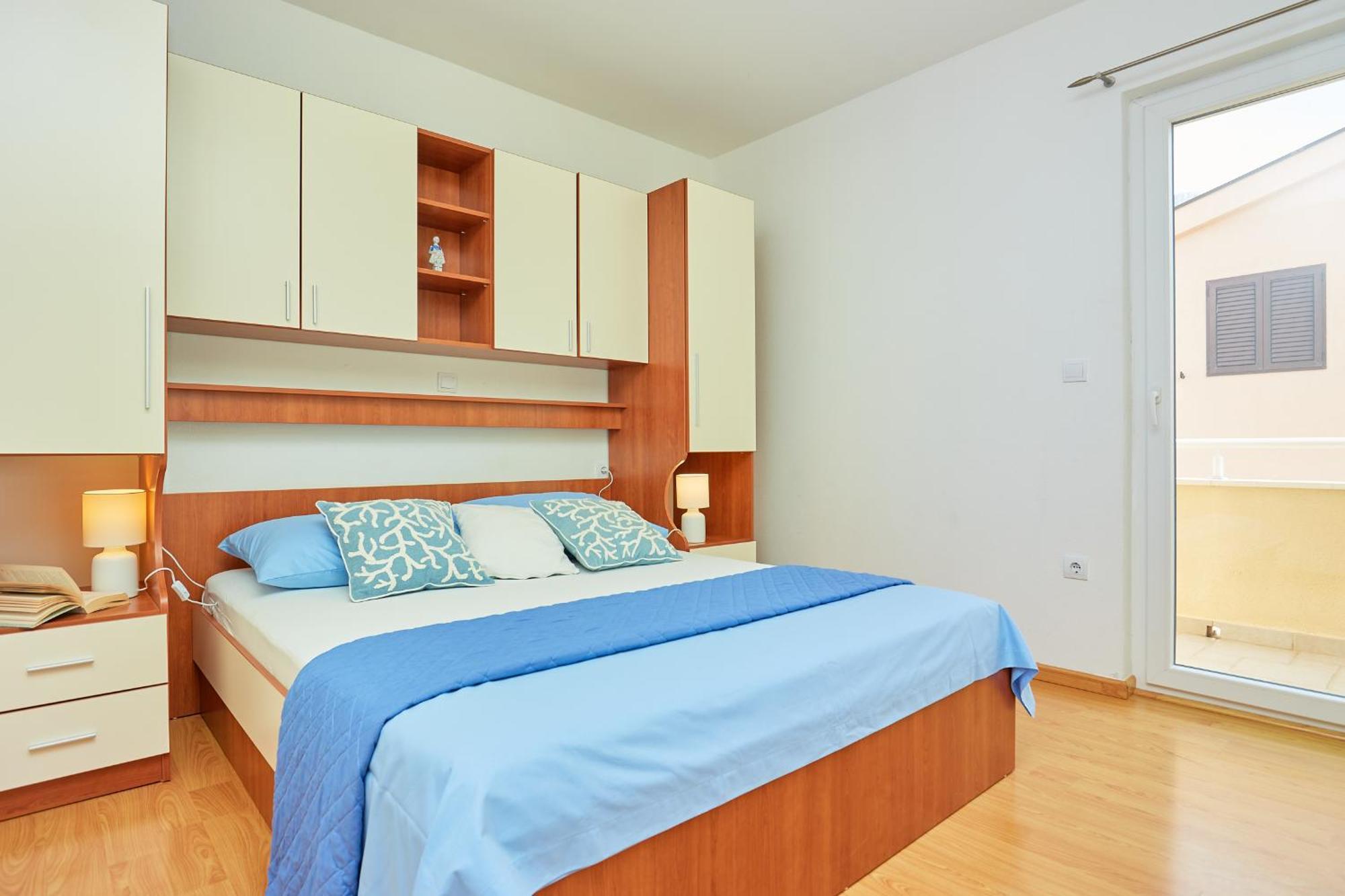 Apartments Zelic Tučepi Екстериор снимка